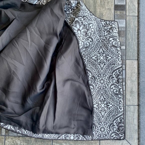 Ann Taylor Cropped Damask White Dark Brown Jacket Size 0 - Picture 8 of 10